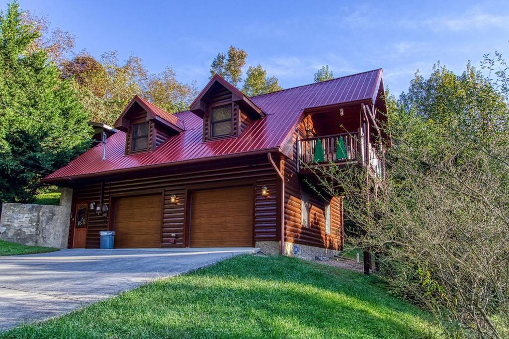 Papa Bear, Hot Tub, Wifi, 1089 Free Tickets Each Paid Day, Dollywood And More Sevierville Luaran gambar